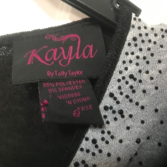 Dress - Picture 3 of 4